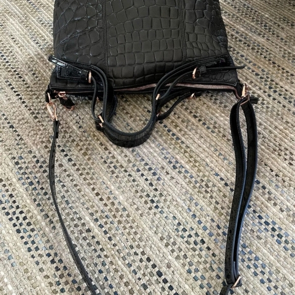 Ted Baker Black Leather crossbody bag Tote Gold Hardware - Picture 5 of 10